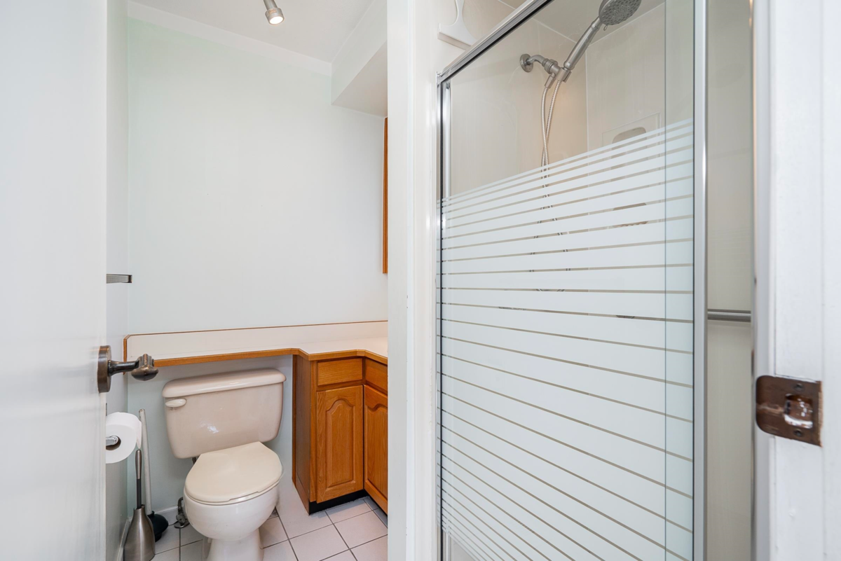 Laundry Room Photo of 5 Tuxedo Place, Port Moody, BC