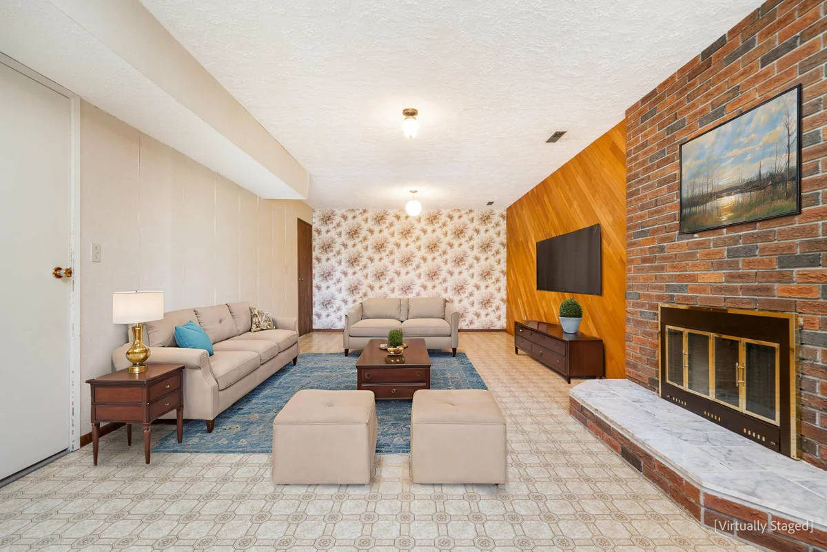 Outdoor Deck Photo of 5 Tuxedo Place, Port Moody, BC