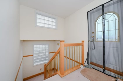 Entry Foyer Photo of 2908 W 30th Avenue, Vancouver, BC