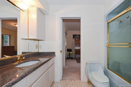 Mudroom Photo of 2908 W 30th Avenue, Vancouver, BC