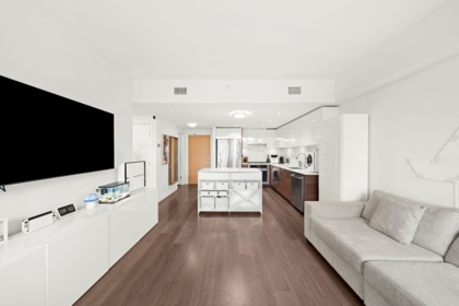 209 3557 Sawmill Crescent, Vancouver, BC, Vancouver — Apartment/Condo for sale