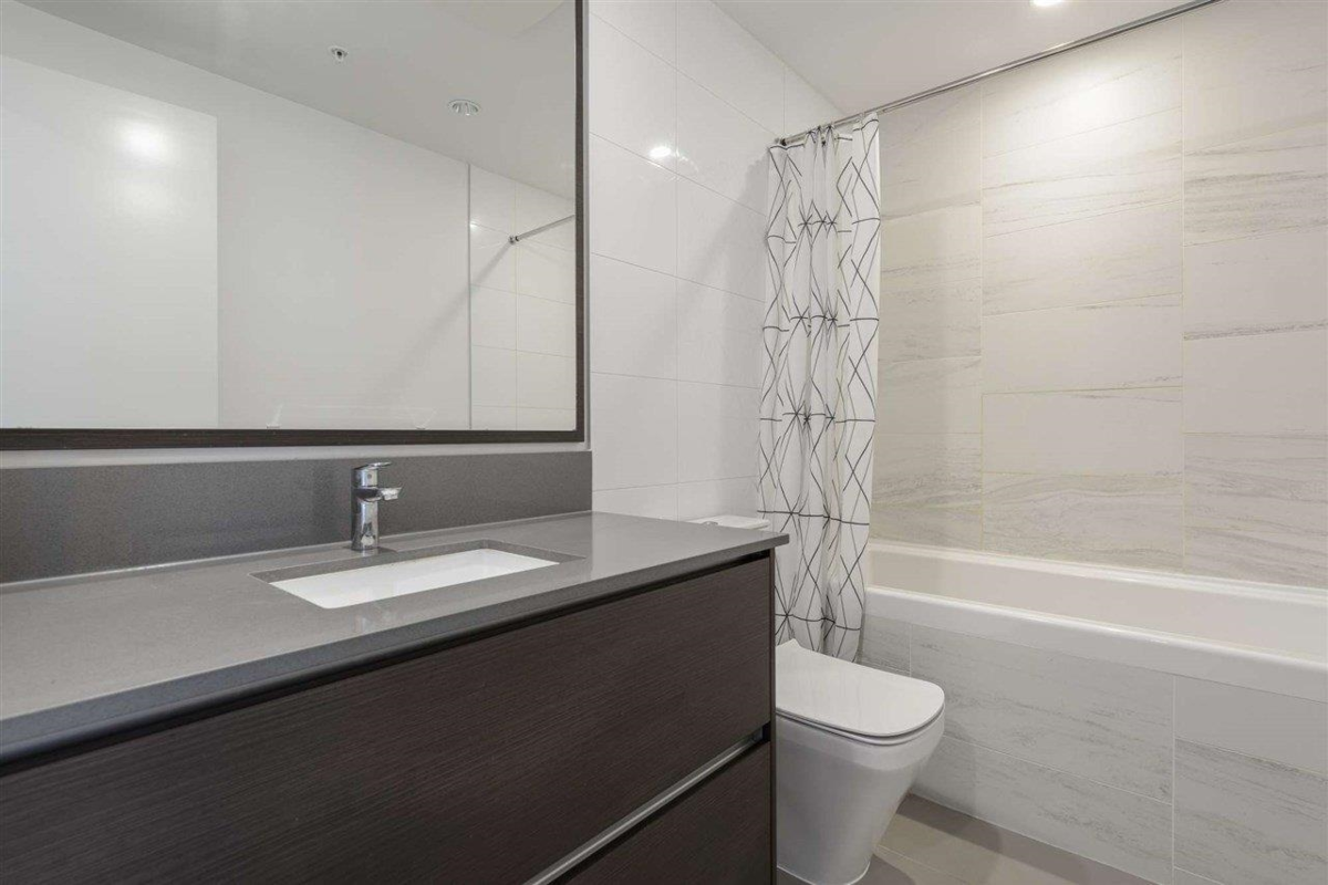 Kitchen Photo of 3609 6098 Station Street, Burnaby, BC