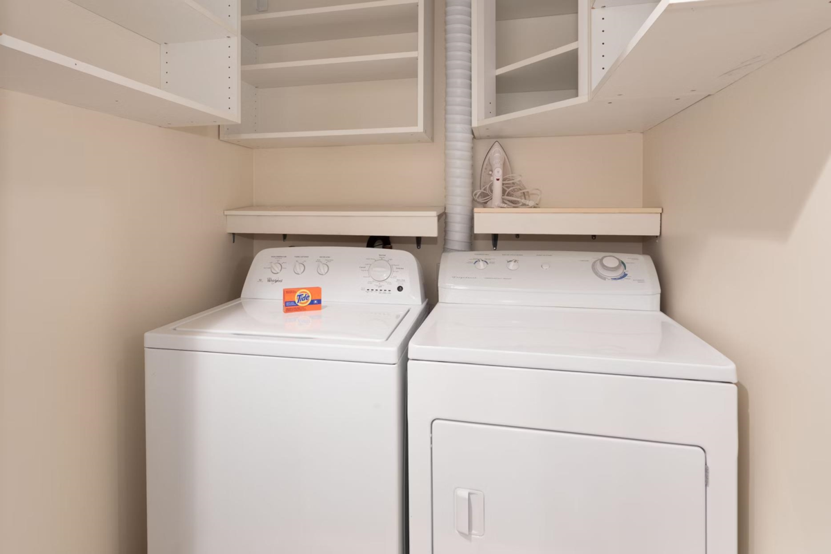 Walk-In Closet Photo of 117 2050 Lake Placid(Week 51) Road, Whistler, BC