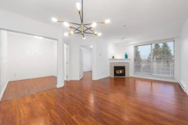 217 3629 Deercrest Drive, North Vancouver, BC