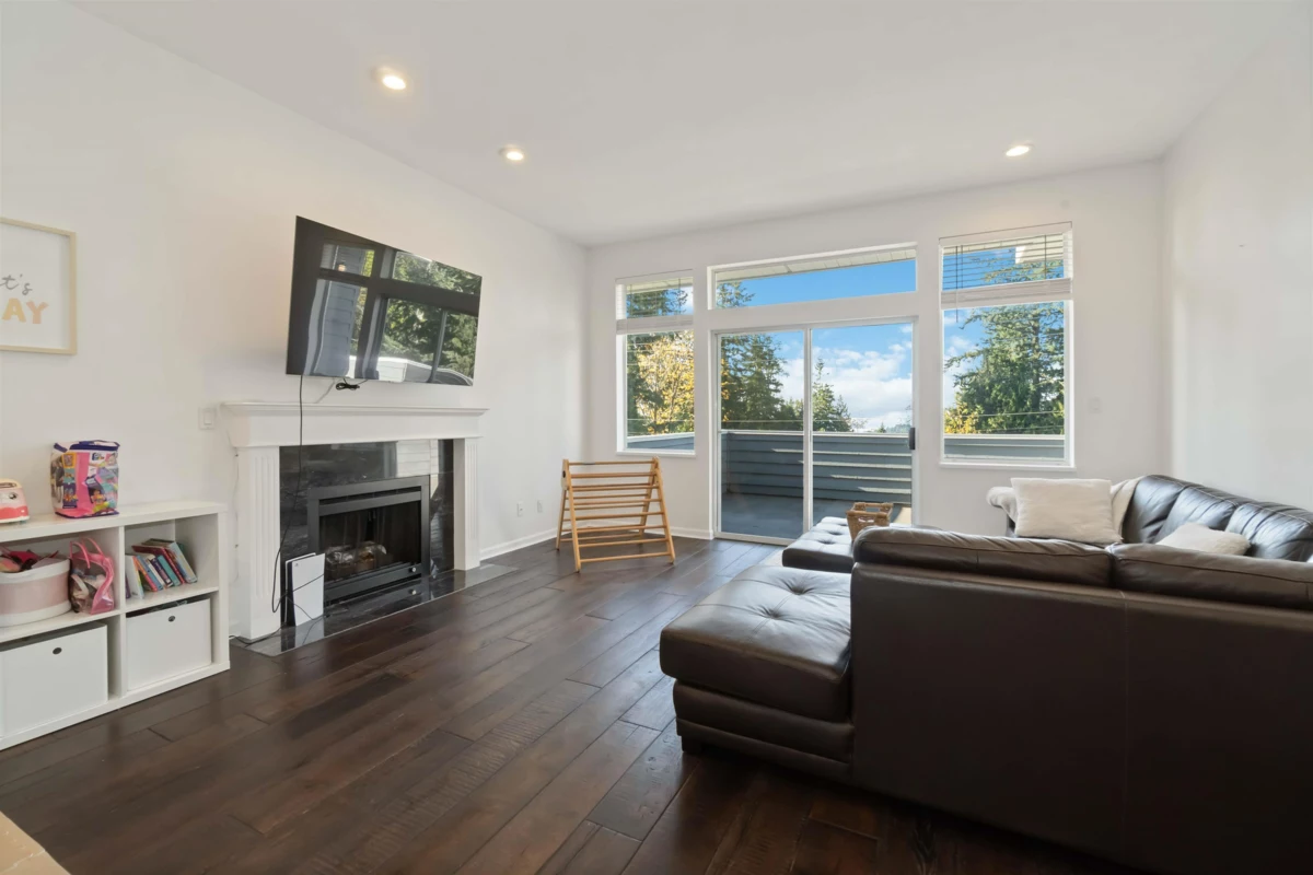 Bedroom 2 Photo of 456 Montroyal Boulevard, North Vancouver, BC