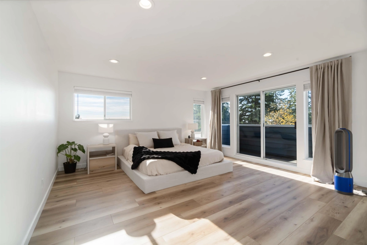 Bedroom 4 Photo of 456 Montroyal Boulevard, North Vancouver, BC