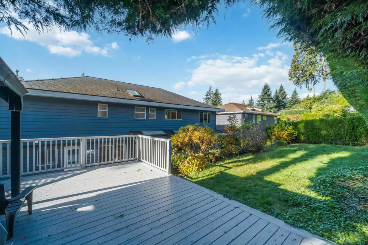 Hot Tub / Spa Photo of 456 Montroyal Boulevard, North Vancouver, BC