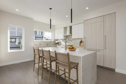 100 19451 Sutton Avenue, Pitt Meadows, BC, South Meadows — 4 bed townhouse for sale