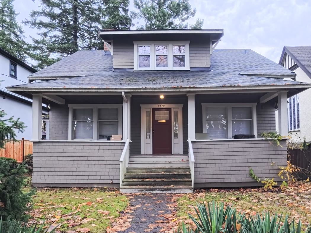 Laundry Room Photo of 5570 Balaclava Street, Vancouver, BC
