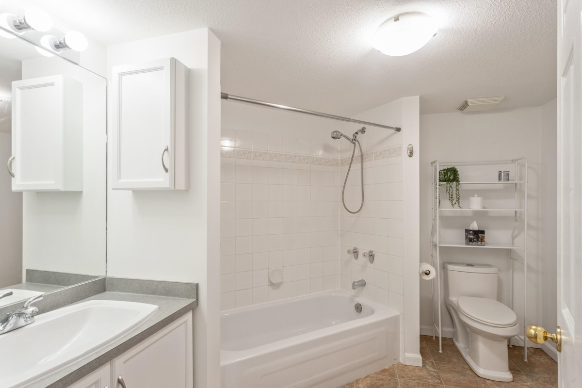 Office / Den Photo of 307 2335 Whyte Avenue, Port Coquitlam, BC