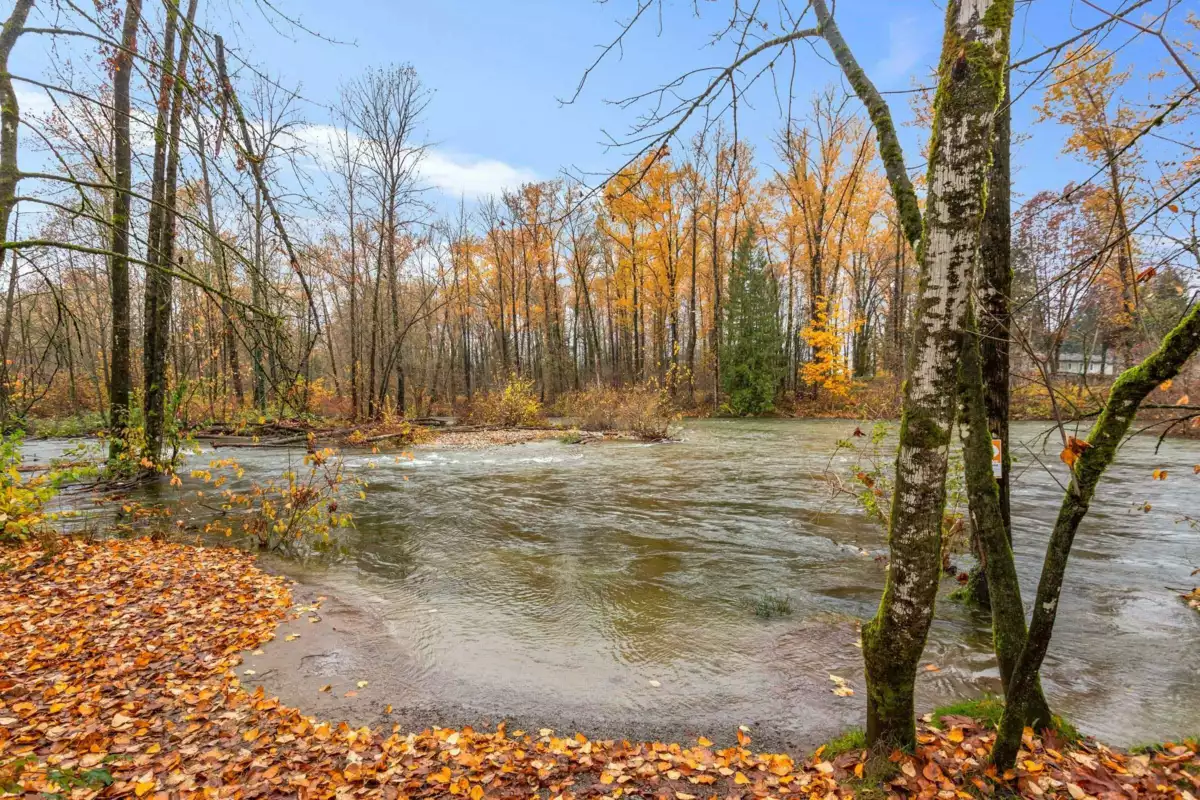 Outdoor Kitchen Photo of 307 2335 Whyte Avenue, Port Coquitlam, BC