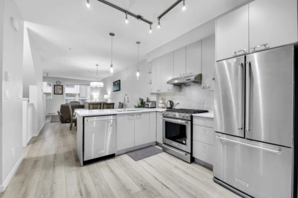 38358 Summits View Drive, Squamish, BC, Squamish — Townhouse for sale