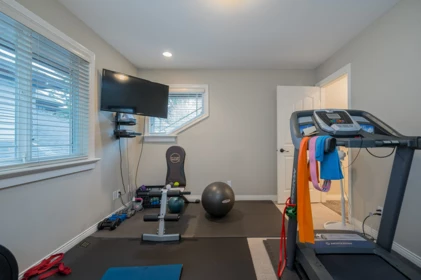 Mudroom Photo of 2966 147a Street, Surrey, BC