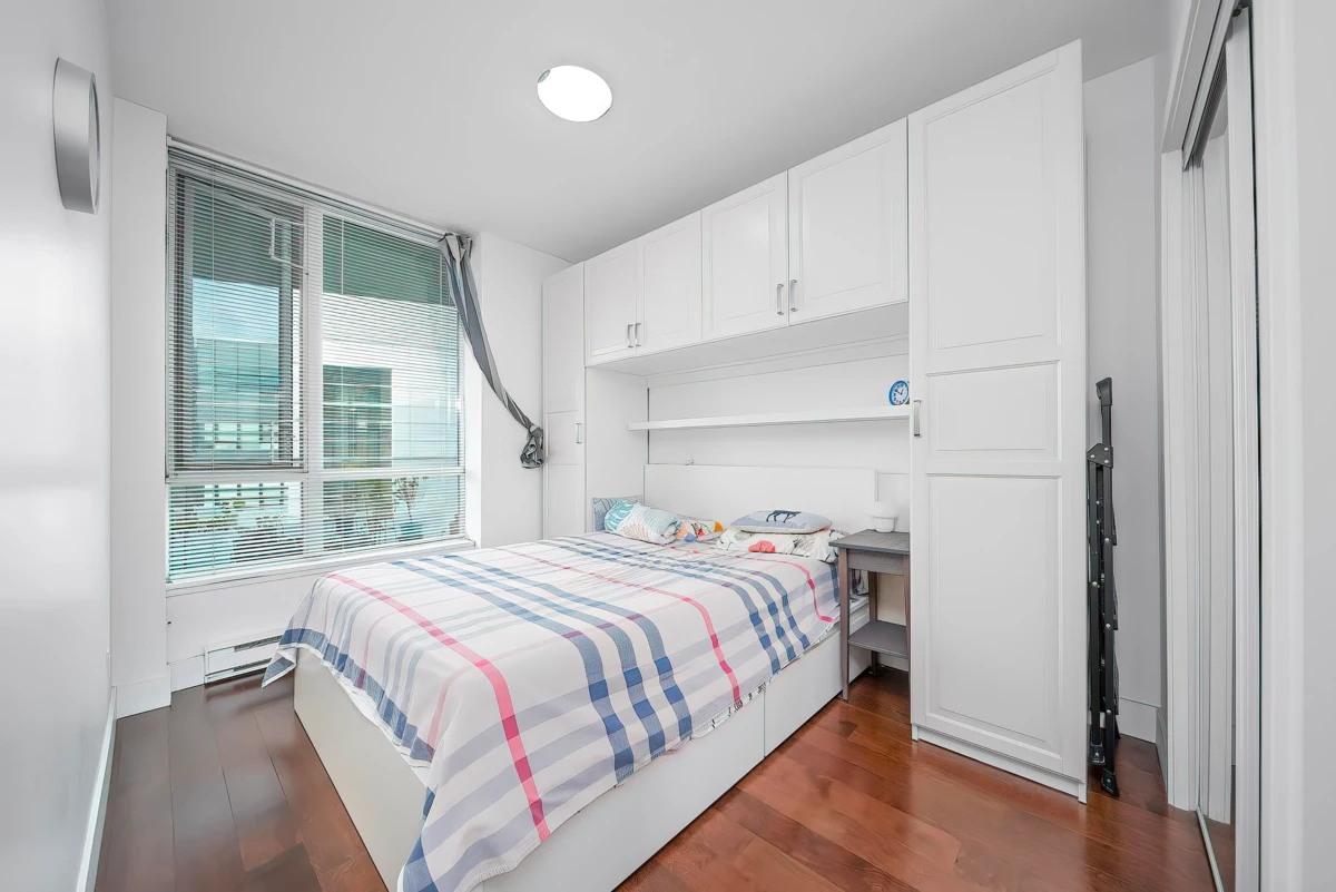 Guest Bathroom Photo of 709 4808 Hazel Street, Burnaby, BC