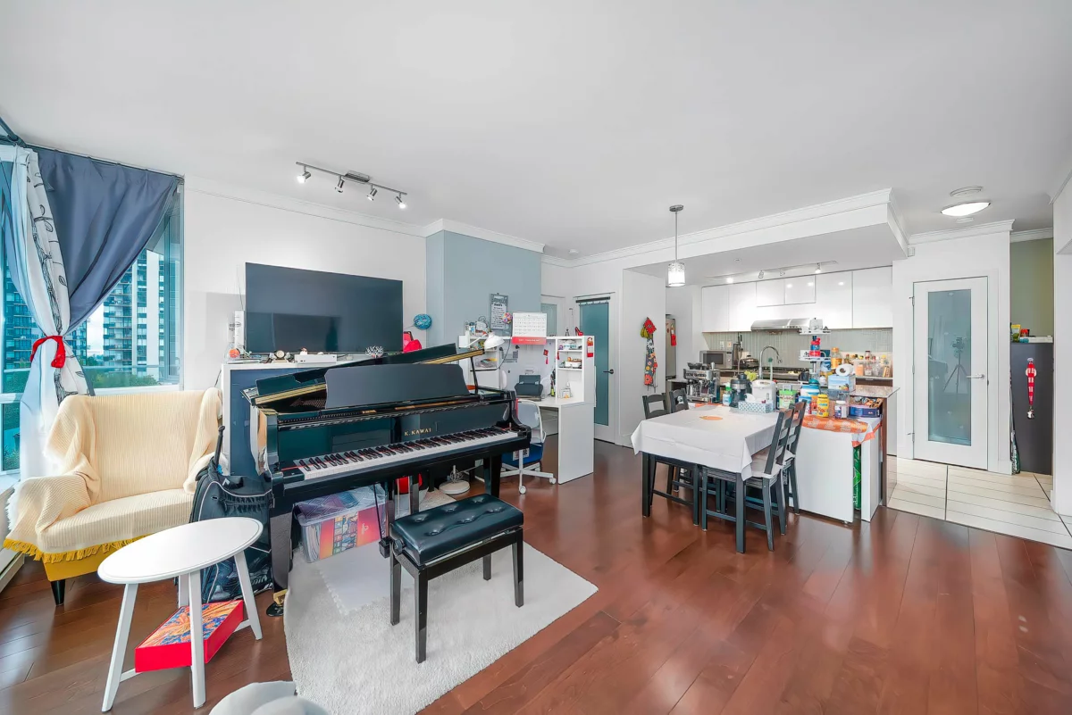 Primary Bedroom Photo of 709 4808 Hazel Street, Burnaby, BC