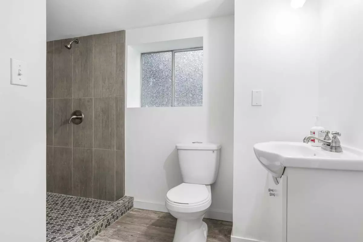 Front Yard Photo of 31949 Silverdale Avenue, Mission, BC