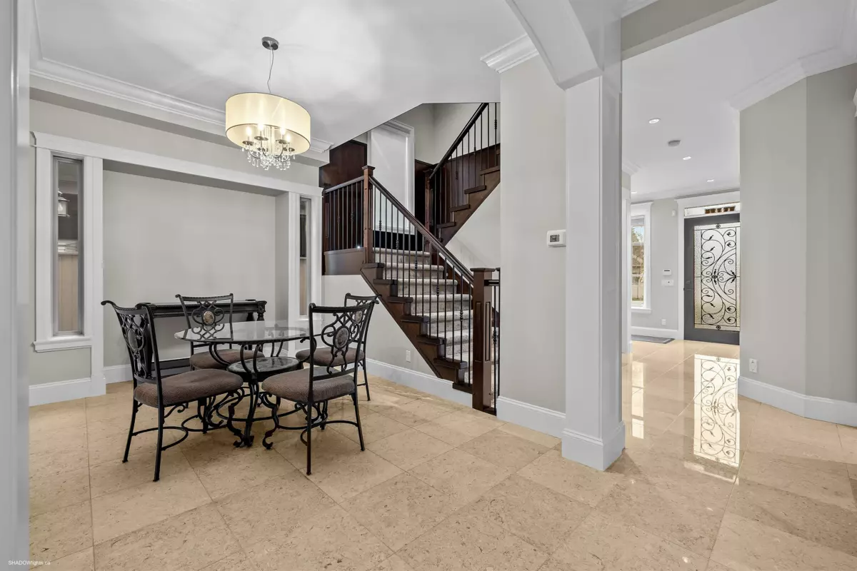 Family Room Photo of 11248 156a Street, Surrey, BC