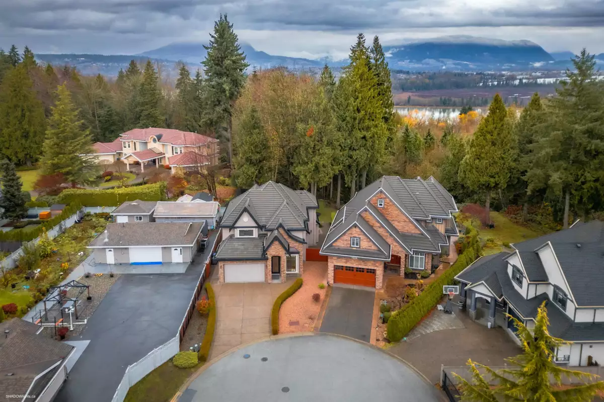 Garage Interior Photo of 11248 156a Street, Surrey, BC