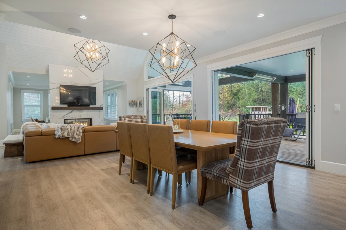Breakfast Nook Photo of 26979 58 Avenue, Langley, BC
