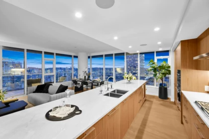 3503 1335 Howe Street, Vancouver, BC, Downtown VW — 2 bed apartment/condo for sale