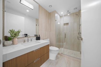 Mudroom Photo of 3503 1335 Howe Street, Vancouver, BC