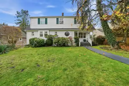 5761 Holland Street, Vancouver, BC, Vancouver — Single Family Residence for sale