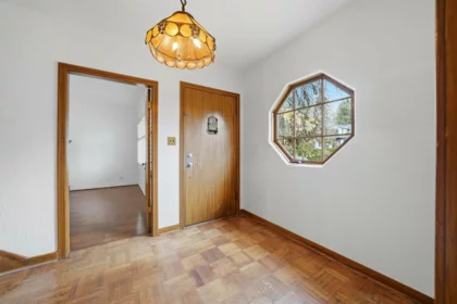 5761 Holland Street, Vancouver, BC, Vancouver — Single Family Residence for sale