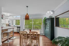 2 410 Mahon Avenue, North Vancouver, BC