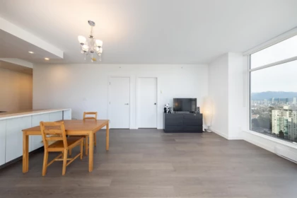 Primary Bedroom Photo of 2110 4670 Assembly Way, Burnaby, BC