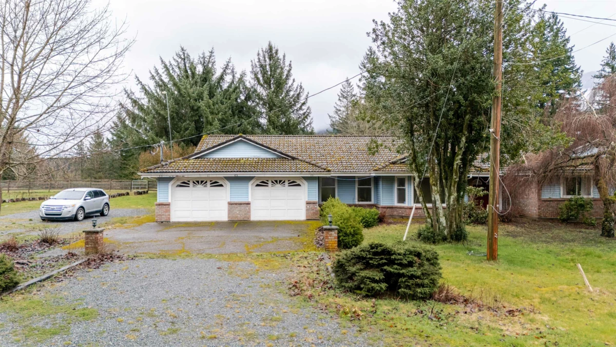 Exterior Rear Photo of 40895 Henderson Road, Columbia Valley, BC