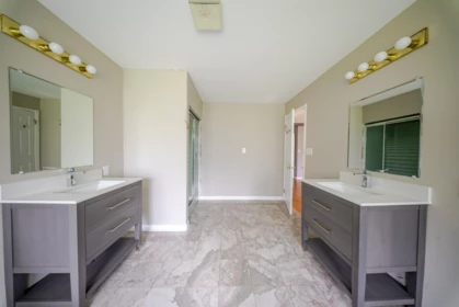 Basement Recreation Room Photo of 40895 Henderson Road, Columbia Valley, BC