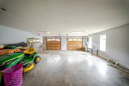 Garage Interior Photo of 40895 Henderson Road, Columbia Valley, BC