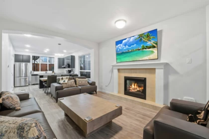 10256 243a Street, Maple Ridge, BC