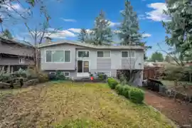 673 Lowell Court, Coquitlam, BC