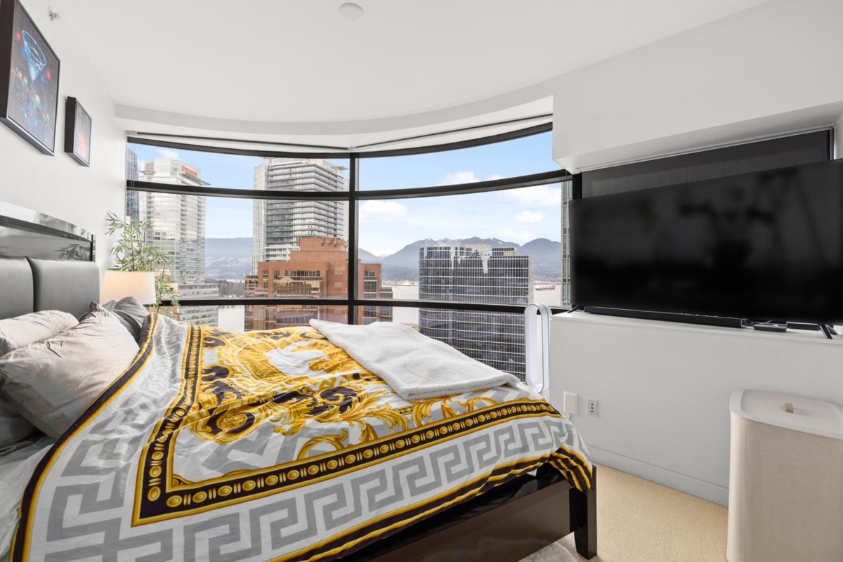 Laundry Room Photo of 2306 838 W Hastings Street, Vancouver, BC