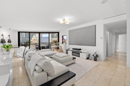 2306 838 W Hastings Street, Vancouver, BC, Vancouver — Apartment/Condo for sale