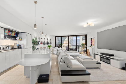 2306 838 W Hastings Street, Vancouver, BC, Vancouver — Apartment/Condo for sale