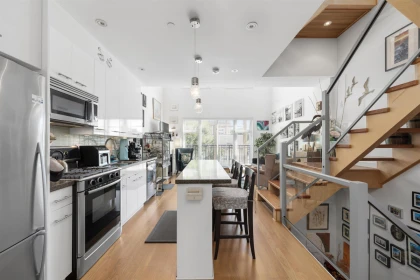 5 3993 Chatham Street, Richmond, BC