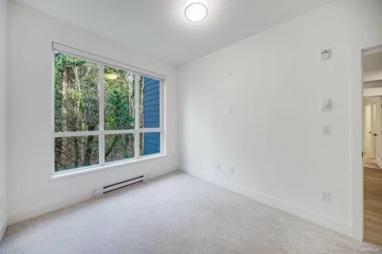 Entry Foyer Photo of 303 3480 146a Street, Surrey, BC