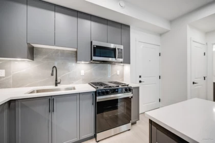 Kitchen Photo of 303 3480 146a Street, Surrey, BC