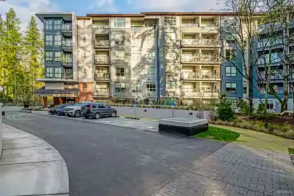 303 3480 146a Street, Surrey, BC