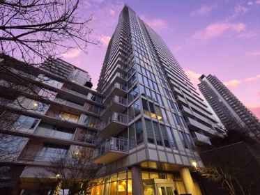 901 8131 Nunavut Lane, Vancouver, BC