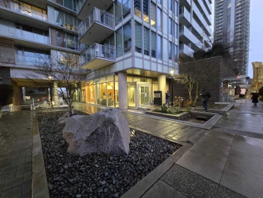 901 8131 Nunavut Lane, Vancouver, BC
