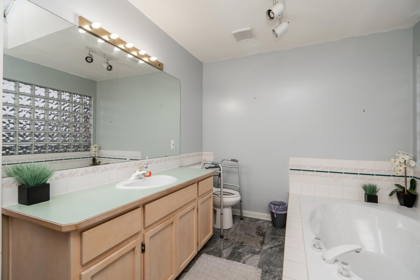 Laundry Room Photo of 13732 58 Avenue, Surrey, BC