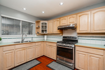 Primary Bathroom Photo of 13732 58 Avenue, Surrey, BC