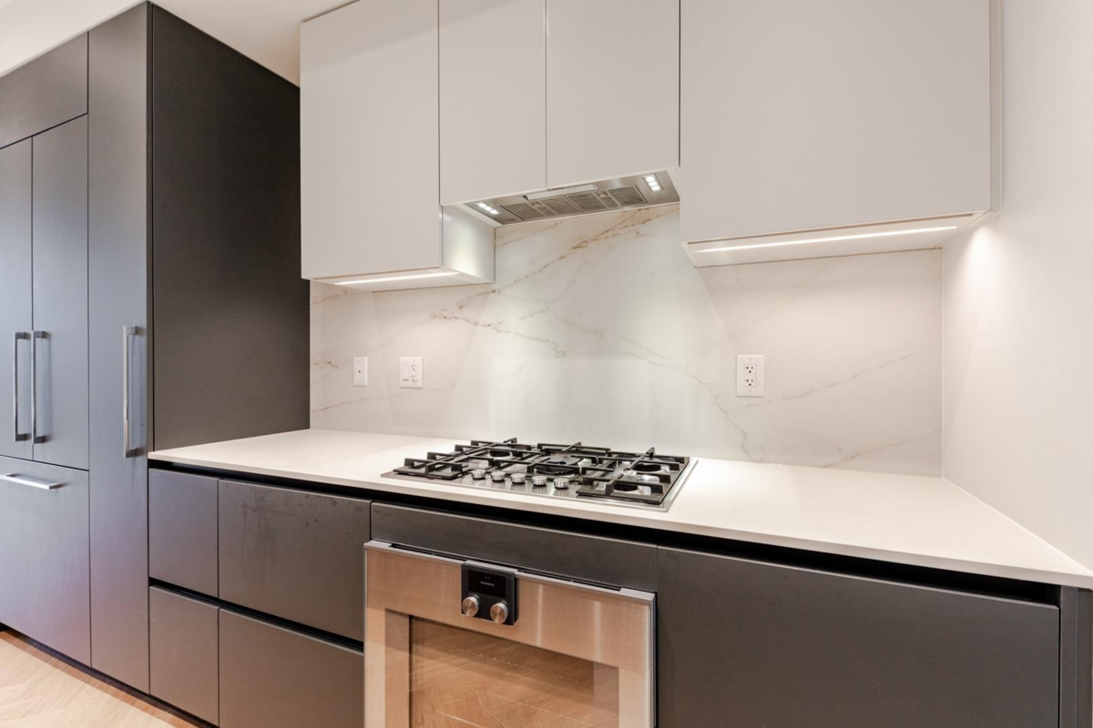 Breakfast Nook Photo of 131 765 W 49th Avenue, Vancouver, BC