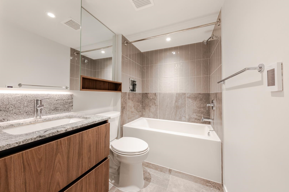 Laundry Room Photo of 131 765 W 49th Avenue, Vancouver, BC