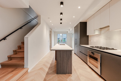 Kitchen Photo of 131 765 W 49th Avenue, Vancouver, BC
