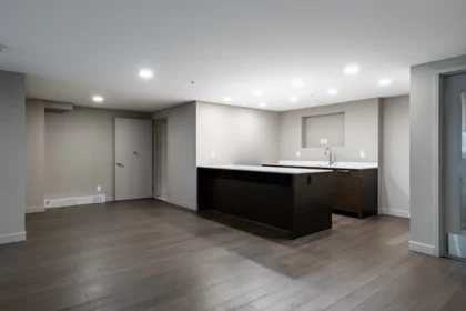 Hallway Photo of 803 6180 Cooney Road, Richmond, BC