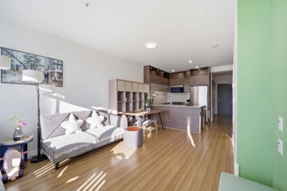 303 9150 University High Street, Burnaby, BC, Burnaby — Apartment/Condo for sale
